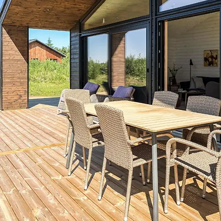 Feriehus 3 Bedroom Beautiful In *