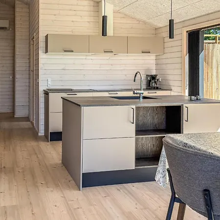 Feriehus 3 Bedroom Beautiful In *