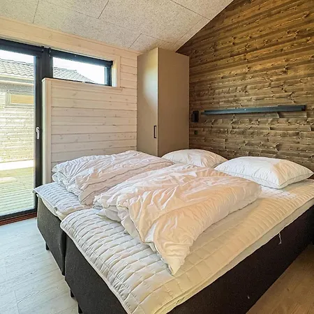 3 Bedroom Beautiful In *